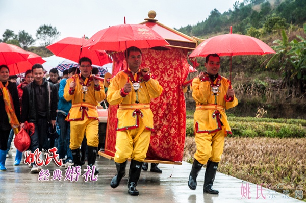 Ҧ�Ͼ��䴫ͳ���� 13.jpg